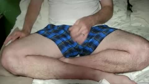 mrericsmith  email hidnnn online show from 17, 4, 2026