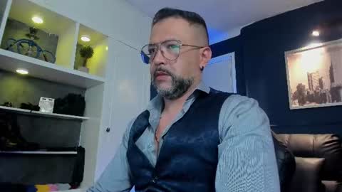 MrFrank. online show from 14, 7, 2026