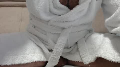 Snapshot of mrhairyx1 chatting on 5, 11, 2025 mrhairyx1 online show from 5, 11, 2025