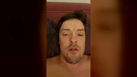 Snapshot of mrjames1995 chatting on 4, 8, 2026 mrjames1995 online show from 4, 8, 2026