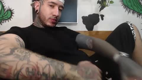 Snapshot of mrmanny__ chatting on 28, 1, 2025 mrmanny__ online show from 28, 1, 2025