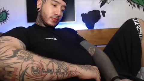 Snapshot of mrmanny__ chatting on 13, 2, 2025 mrmanny__ online show from 13, 2, 2025