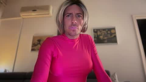 TaleOfLaura online show from 12, 1, 2026