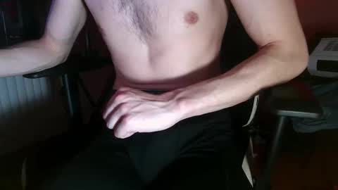 Snapshot of mrrogu3 chatting on 25, 2, 2026 MrRogue online show from 25, 2, 2026