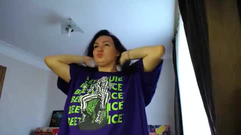 mrs_smith__ online show from 29, 3, 2026