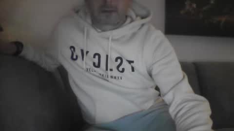 Snapshot of mrserenade46 chatting on 16, 12, 2024 Mrserenade online show from 16, 12, 2024