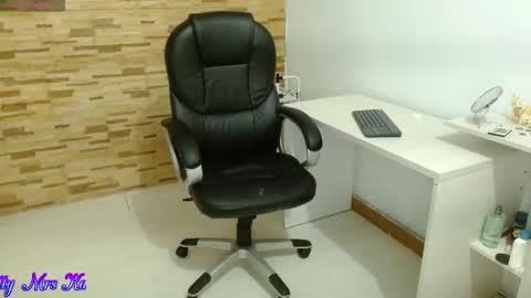 Tell me Katty  online show from 14, 1, 2026