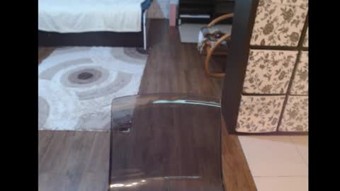 Snapshot of mrsluck chatting on 20, 11, 2025 Sasha online show from 20, 11, 2025