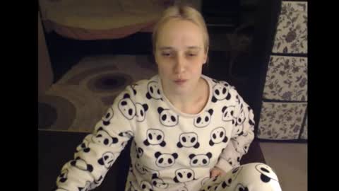 Snapshot of mrsluck chatting on 7, 1, 2026 Sasha online show from 7, 1, 2026