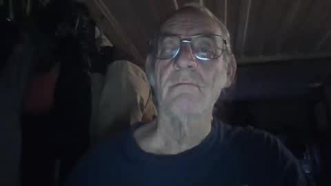 Chuck online show from 8, 4, 2026