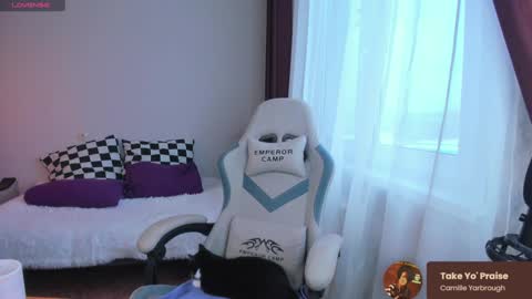Snapshot of ms_allison chatting on 5, 2, 2025 Allison online show from 5, 2, 2025