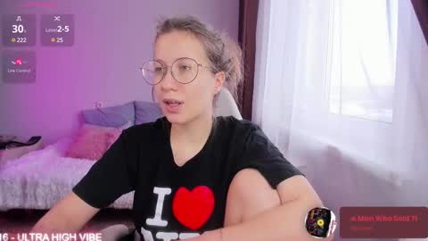 Snapshot of ms_allison chatting on 25, 2, 2025 Allison online show from 25, 2, 2025