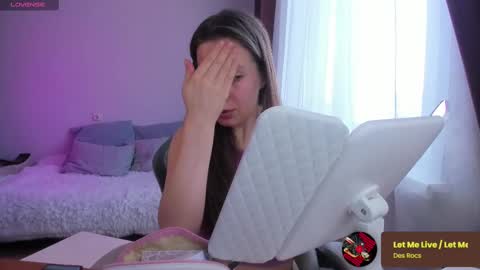 Snapshot of ms_allison chatting on 28, 2, 2025 Allison online show from 28, 2, 2025