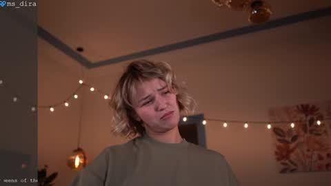 Snapshot of ms_dira chatting on 22, 2, 2026 dira and the riru tribe online show from 22, 2, 2026