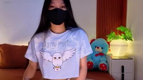 Snapshot of ms_shye chatting on 23, 10, 2025 ms_shye online show from 23, 10, 2025