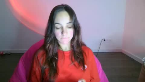 ms_sophiee online show from 1, 12, 2025