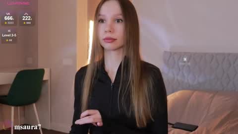 Svetlana  online show from 9, 10, 2025