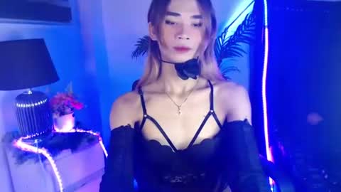 mscherry_ online show from 9, 11, 2025