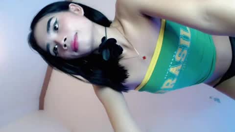 mscherry_ online show from 17, 7, 2026