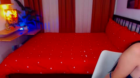 Snapshot of mshardhugedickx chatting on 1, 7, 2026 Goddess Tyra online show from 1, 7, 2026