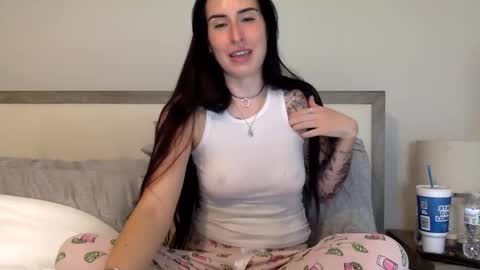 Snapshot of msrubyhayes chatting on 15, 5, 2026 Ruby online show from 15, 5, 2026