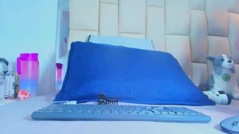 FERNANDA 3 online show from 15, 2, 2026