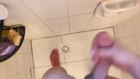 Snapshot of mttz13 chatting on 4, 2, 2025 Matt Boy online show from 4, 2, 2025