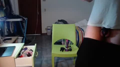 Snapshot of much_fun1 chatting on 11, 9, 2025 much_fun1 online show from 11, 9, 2025