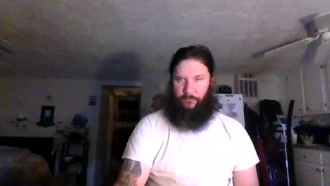 Snapshot of mudge chatting on 29, 6, 2026 Mudge online show from 29, 6, 2026