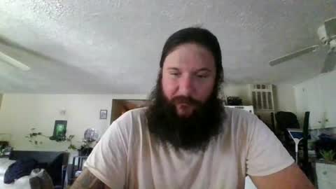 Snapshot of mudge chatting on 17, 7, 2026 Mudge online show from 17, 7, 2026