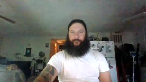 Snapshot of mudge chatting on 19, 7, 2026 Mudge online show from 19, 7, 2026
