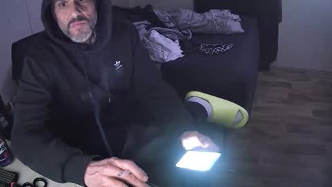 Snapshot of muffdiver718 chatting on 18, 2, 2026 Muffdiver online show from 18, 2, 2026