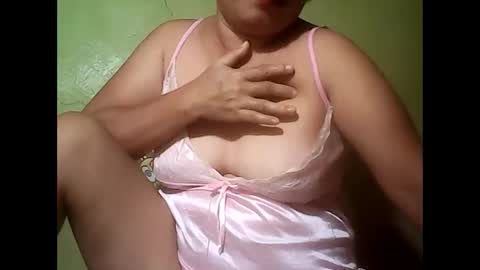 muffy_bunny online show from 15, 2, 2025