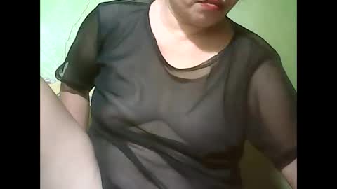 muffy_bunny online show from 16, 2, 2025