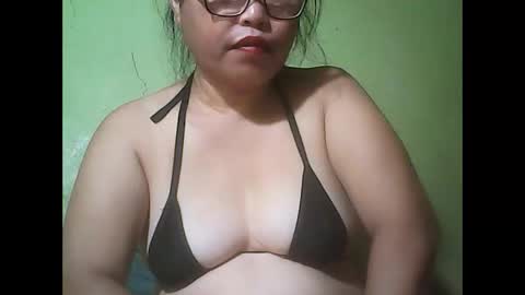 muffy_bunny online show from 16, 9, 2025