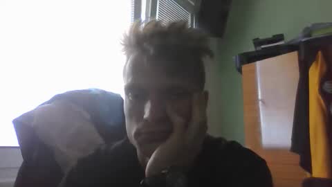 mugis420 online show from 7, 6, 2026