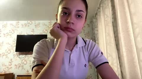 Tia online show from 12, 2, 2026