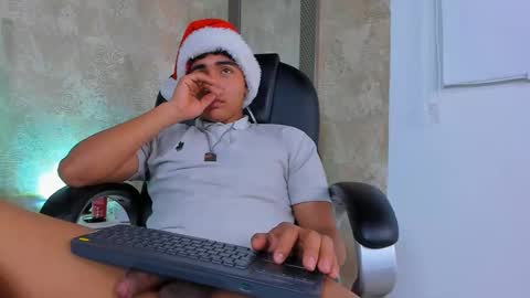 Snapshot of muichiro_tokito1 chatting on 26, 12, 2024 muichiro tokito1 online show from 26, 12, 2024