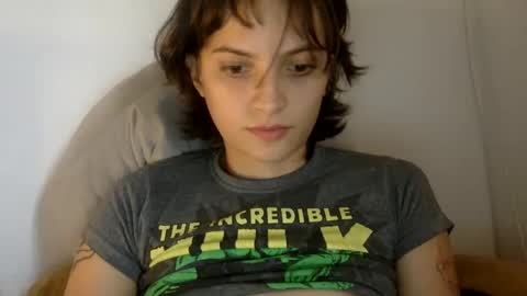 Snapshot of munchi_ chatting on 5, 12, 2024 online show from 5, 12, 2024