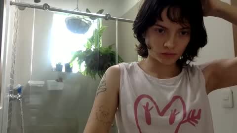 Snapshot of munchi_ chatting on 13, 2, 2025 online show from 13, 2, 2025