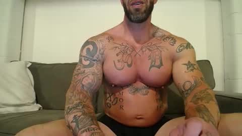 muscle761004 online show from 25, 5, 2026