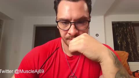 Snapshot of muscleaj69 chatting on 3, 11, 2025 AJ online show from 3, 11, 2025