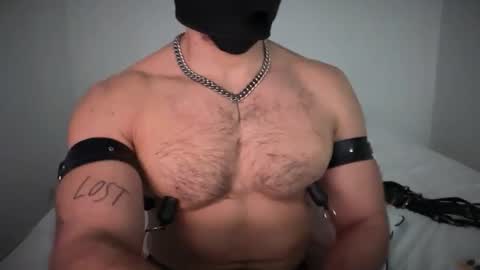 musclenipplepup online show from 5, 4, 2026