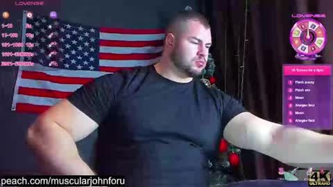 Snapshot of muscularjohnforu chatting on 22, 12, 2024 click icon for peach  online show from 22, 12, 2024