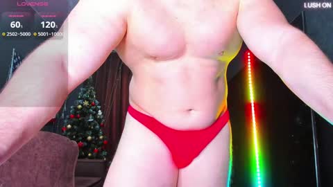 Snapshot of muscularjohnforu chatting on 13, 2, 2025 click icon for peach  online show from 13, 2, 2025