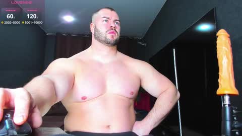 Snapshot of muscularjohnforu chatting on 2, 3, 2025 click icon for peach  online show from 2, 3, 2025