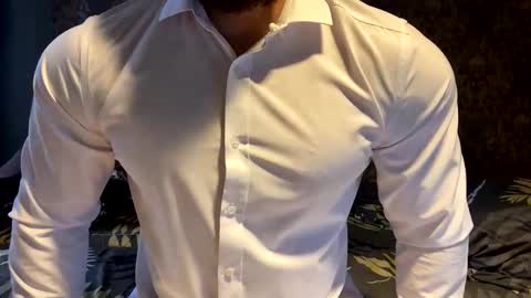 Snapshot of muscularjuggler chatting on 24, 9, 2025 muscularjuggler online show from 24, 9, 2025