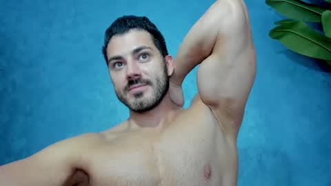 muscularmaster onlyfans online show from 22, 11, 2025