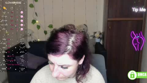 Snapshot of muse_kitty_jenia chatting on 29, 1, 2025 Jenya online show from 29, 1, 2025