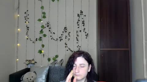 Jeneva online show from 15, 4, 2026